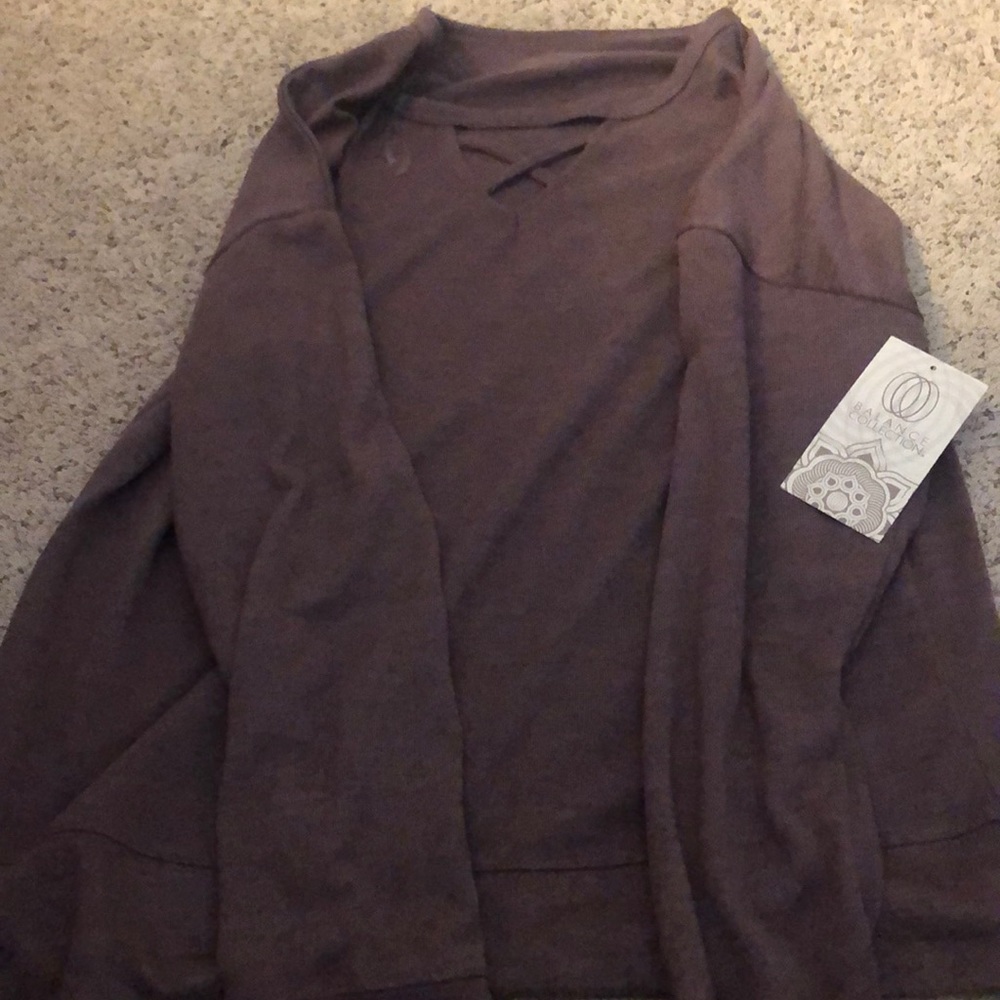 Crew neck light weight sweater